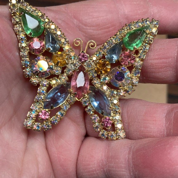Kramer Multi Color Rhinestone Butterfly Brooch/Pin - Picture 4 of 8